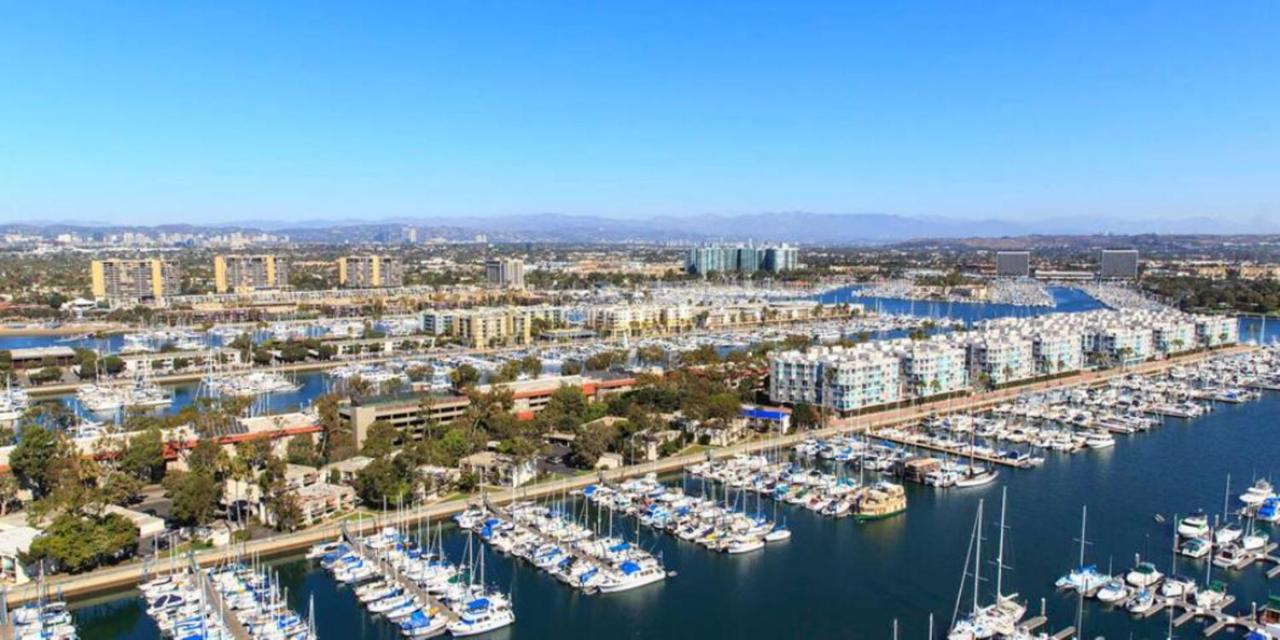 Апартаменти The Coral Loft - Marina Bliss Water View 2Br Pool, Gym Лос-Анджелес Екстер'єр фото