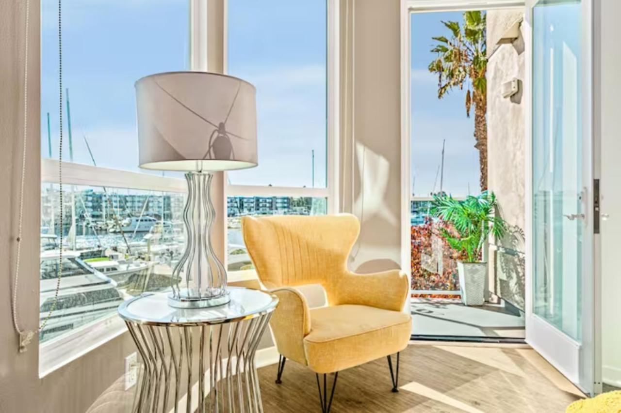 Апартаменти The Coral Loft - Marina Bliss Water View 2Br Pool, Gym Лос-Анджелес Екстер'єр фото